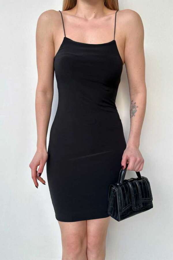Модерна дамска рокля в черно R686