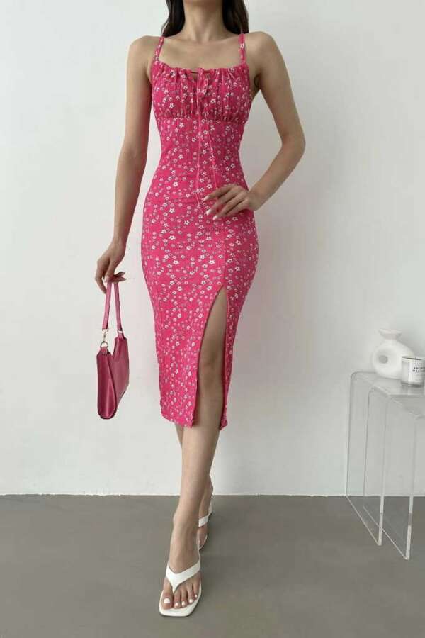 Ежедневна рокля с принт в розово R722
