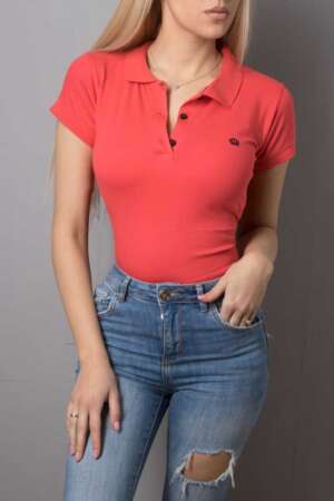 Модерна дамска риза в светло червено B314