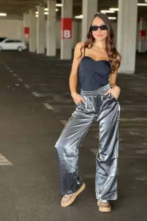 Модерен дамски широк панталон DP183