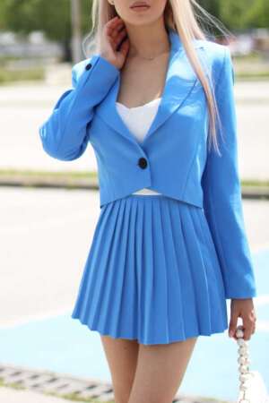 Модерно дамско сако в синьо V125