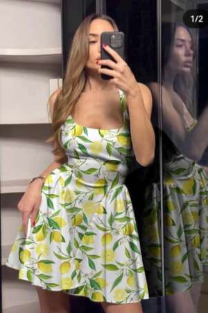 Модерна дамска рокля R1026
